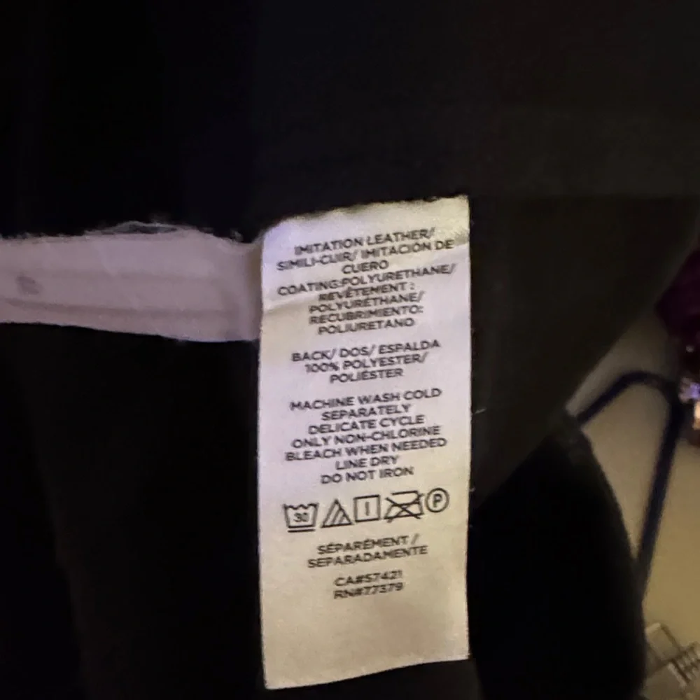 Black Pencil Skirt - Picture 5 of 5